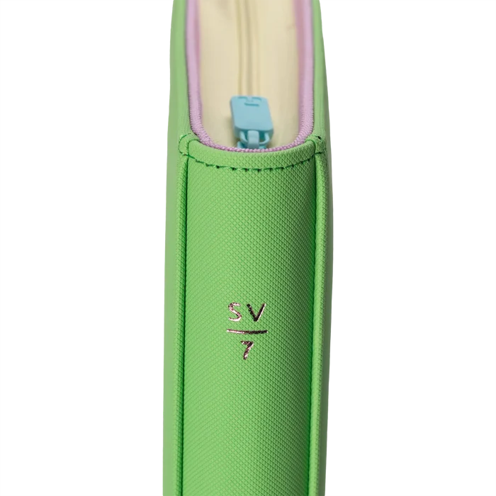 9-Pocket Exo-Tec® Zip Binder SV7