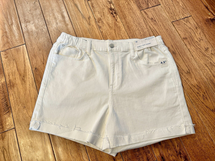 Arizona Jean Co White Curvy Midi Shorts