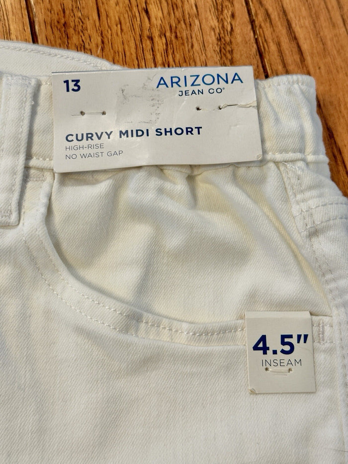 Arizona Jean Co White Curvy Midi Shorts