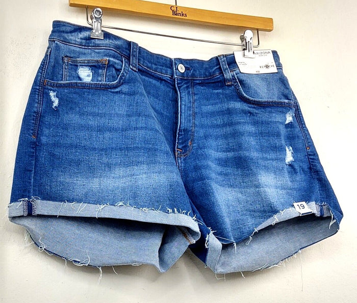 Arizona Jean Women 36"W Repreve 2.5" Inseam Cuffed Shortie Blue Demin Short