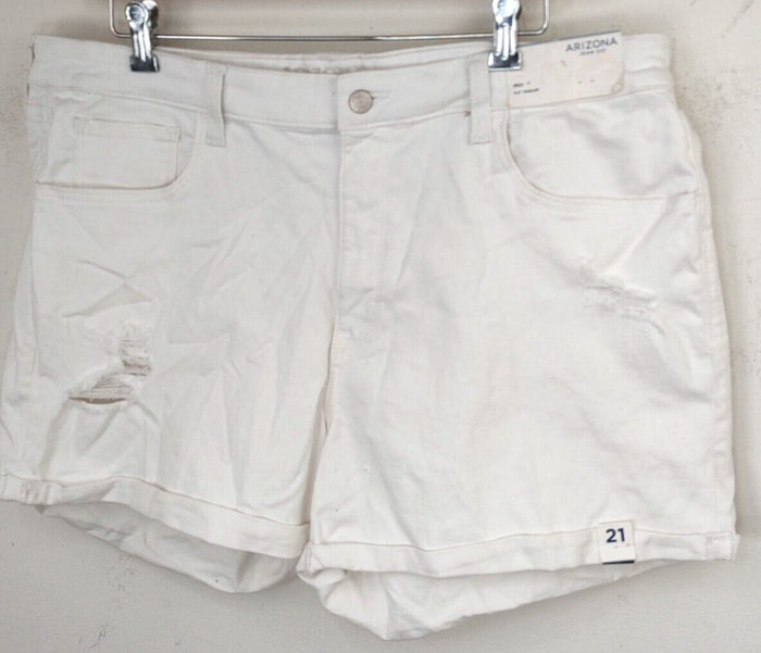 Arizona Womens Plus 21 / 4.5" Inseam White Stressed Cuffed Jean Midi Shorts