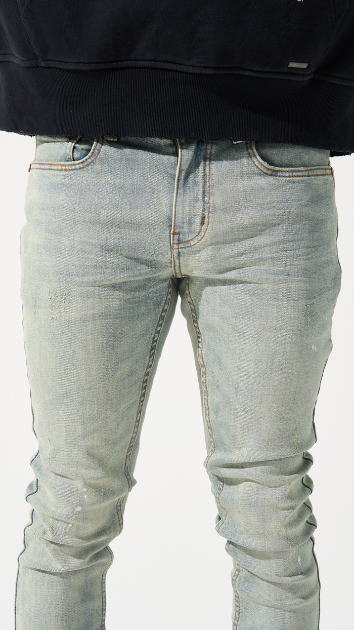 AURA Jeans