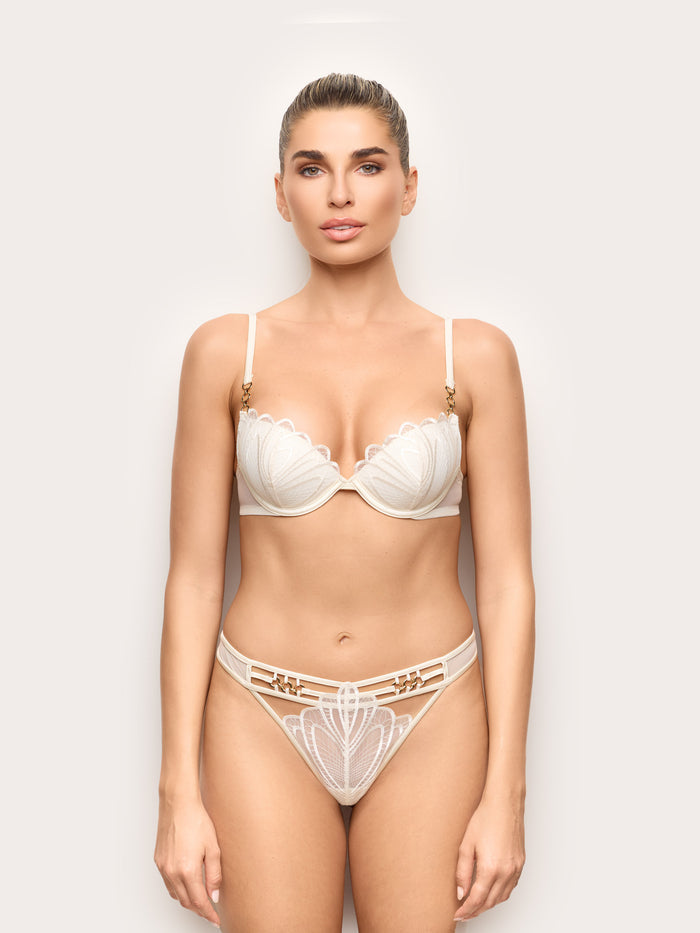 #color_amande;#color_almond;#color_almendra;#color_mandel;#color_mandorla