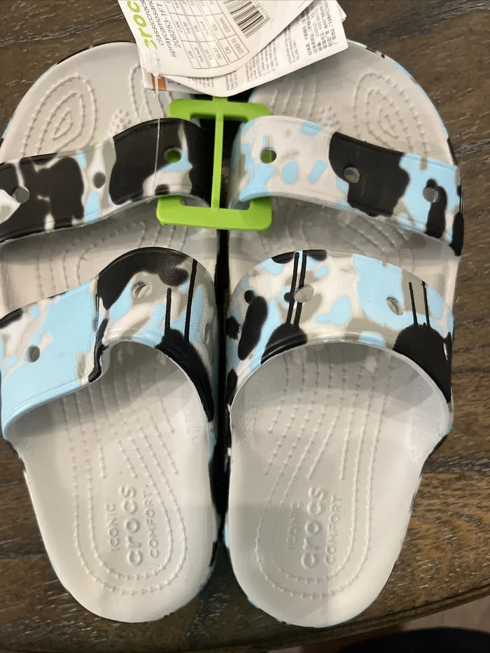 Crocs Classic Spray Camo Unisex Clogs – Slip-On Shoes, Men's 4 / Women's 6