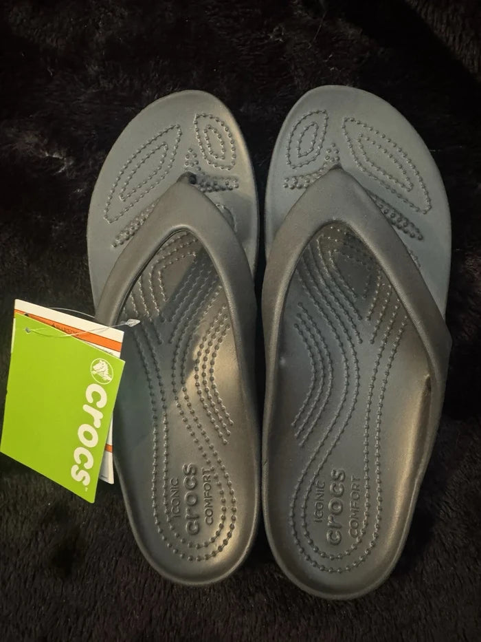 Crocs Kadee II Women's Flip Flops Black – Casual Thong Sandals, Size 8