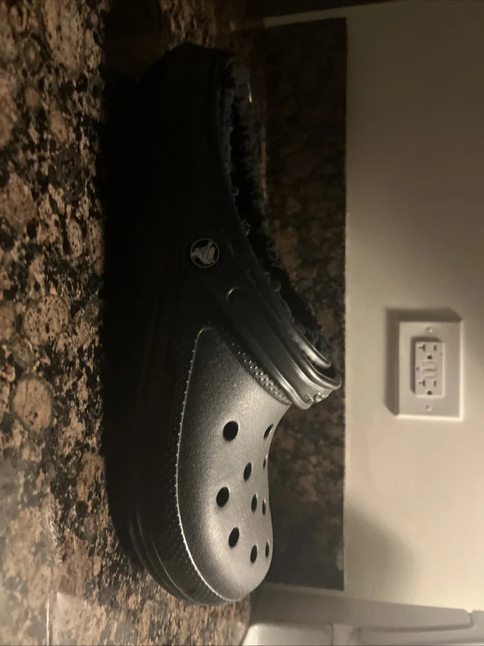 Crocs Lined Clogs Unisex Black – Warm Slip-On Shoes, Size 12 US