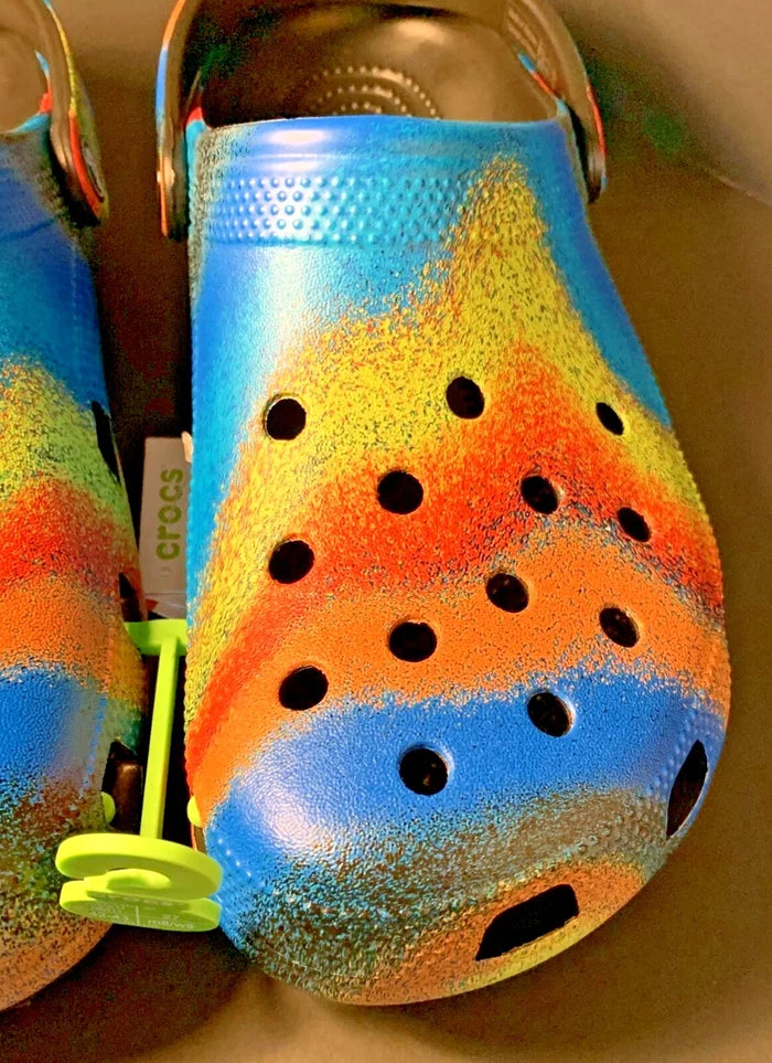 Crocs Tie-Dye Clog Unisex Rainbow – Blue Yellow Orange Red, W11/M9 NWT