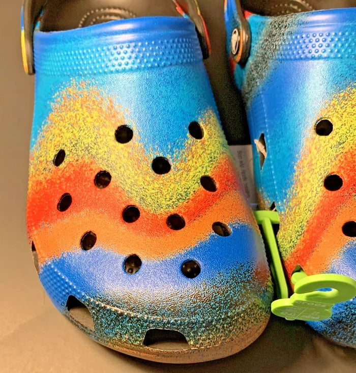 Crocs Tie-Dye Clog Unisex Rainbow – Blue Yellow Orange Red, W11/M9 NWT