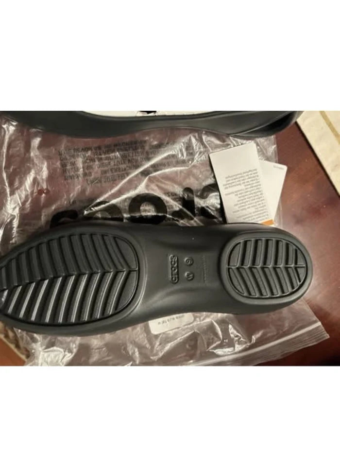 Crocs Women's Slip-On Shoes Black – Casual Clogs, Size 9 US