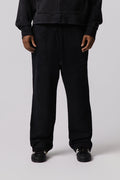 ESSENTIAL Black Sweatpant