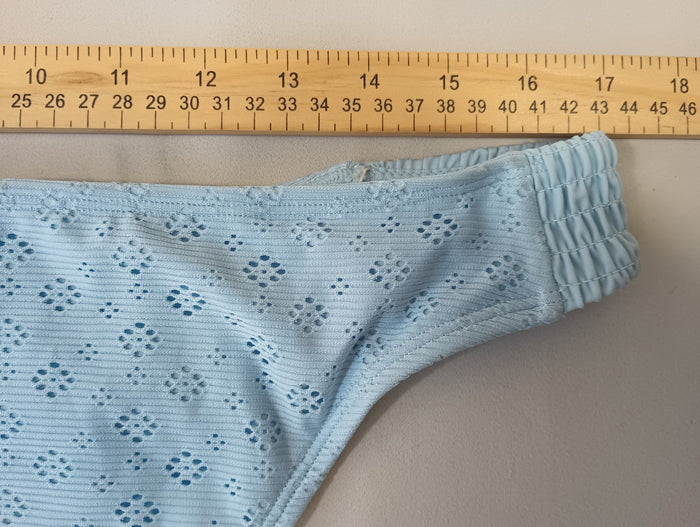 Forever 21 Medium Swim Bikini Bottoms Textured Light Blue Hygienic Liner
