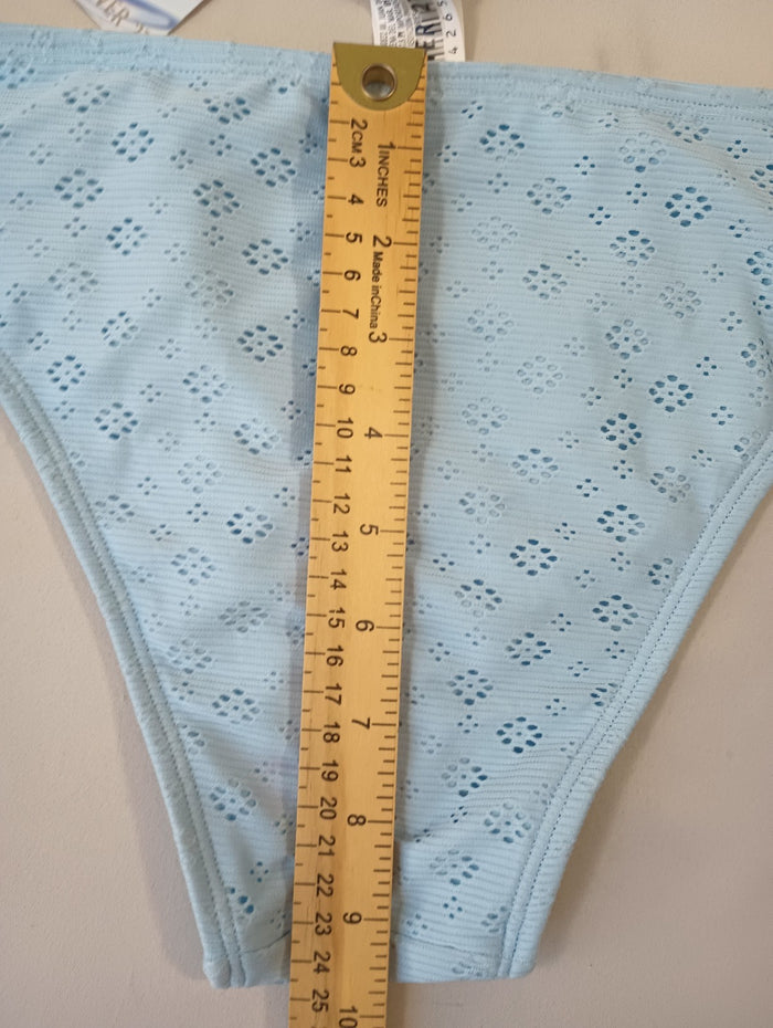 Forever 21 Medium Swim Bikini Bottoms Textured Light Blue Hygienic Liner