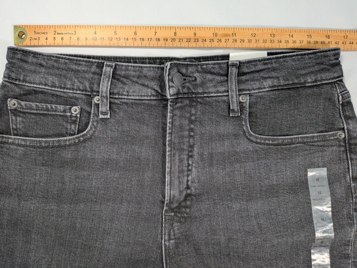 Free Assembly Women's 12 Black Rolled Cuff Jean Shorts Pockets