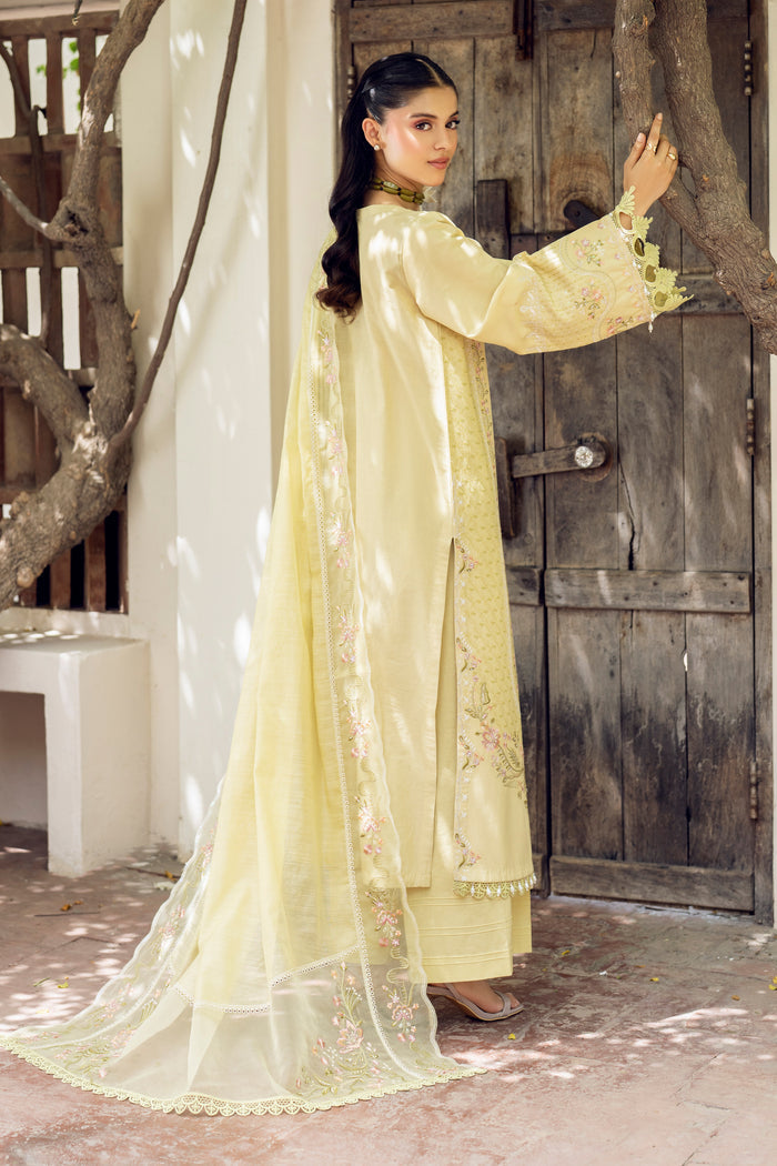NAQSHI Gulshan three‑panel shirt hem detail: ornate embroidery with lace‑finished edge and hanging embellishments that dance with every step.