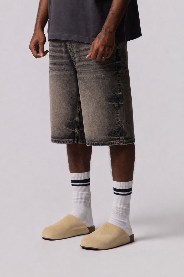 GUN METAL Short