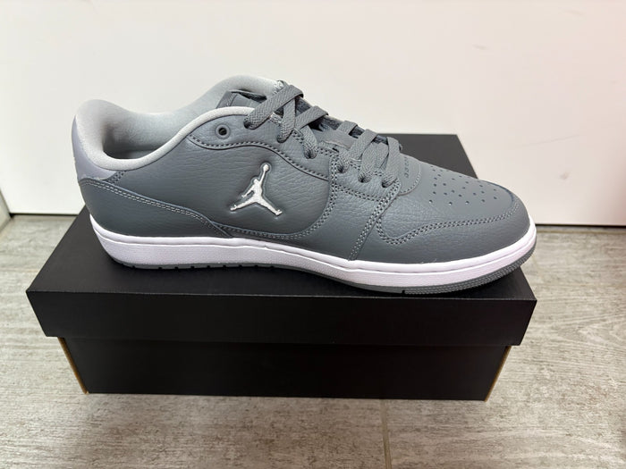 Nike Joran Court Connect Low Mens Basketball Sports Shoe Sneaker Gray White - Image 4