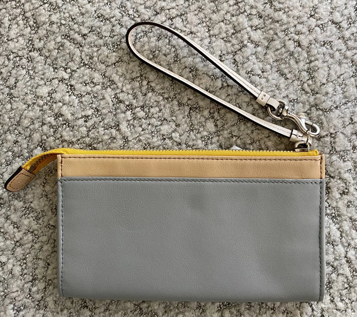 Coach Large Colorblock Zippy Wristlet – Authentic Designer Zip Clutch Wallet, NWT