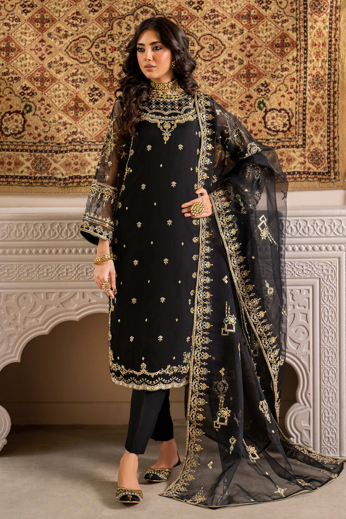 Detailed shot of naqshi leena scalloped side seam featuring embellished patterns, embroidery and sequin work enhancing shirt silhouette.