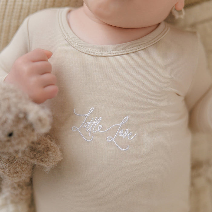 LITTLE LOVE FOOTIE