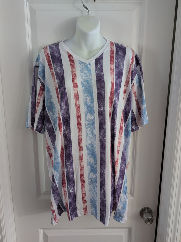 LuLaRoe Women's Size 2XL Devin V-Neck Short Sleeve Shirt