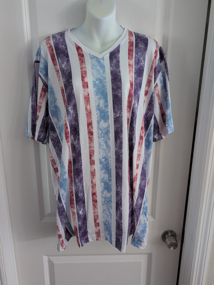 LuLaRoe Women's Size 2XL Devin V-Neck Short Sleeve Shirt