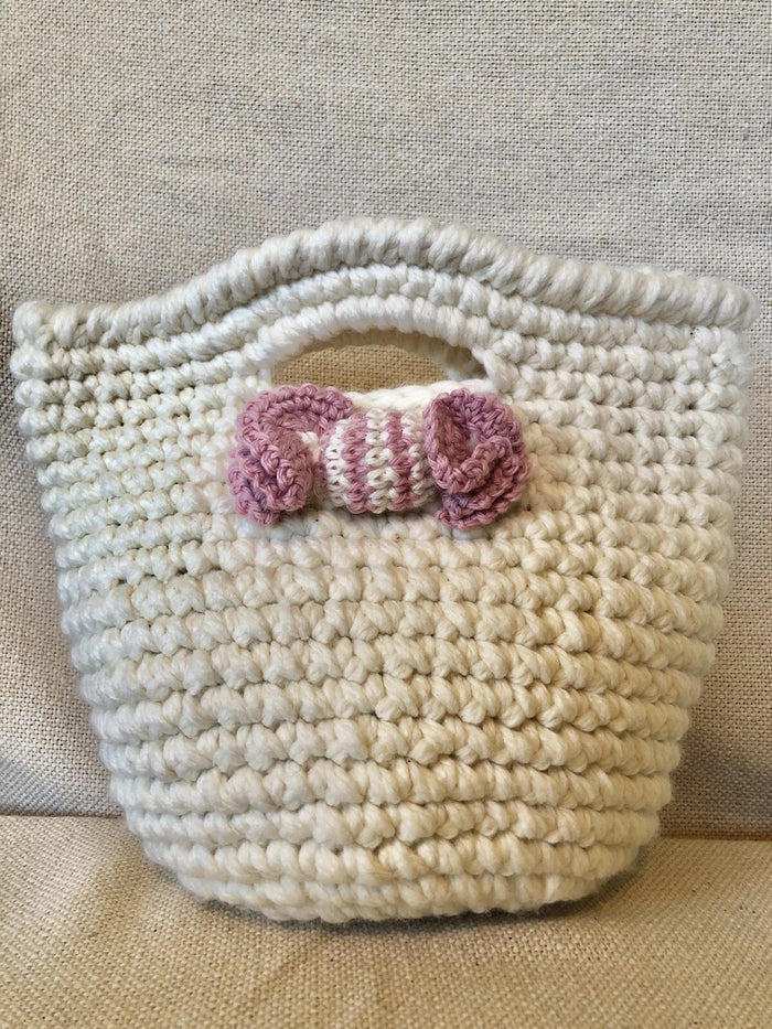 M & G Bertini Italy Wool Knit Tote Bag – Designer Handbag with Bow & Acrylic Detail
