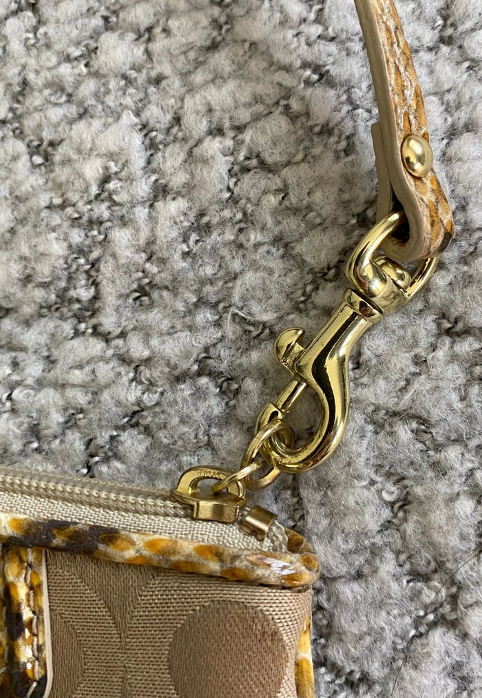 Coach Madison Op Art Small Wristlet – Authentic Designer Zip Wallet, Brand New Without Tags