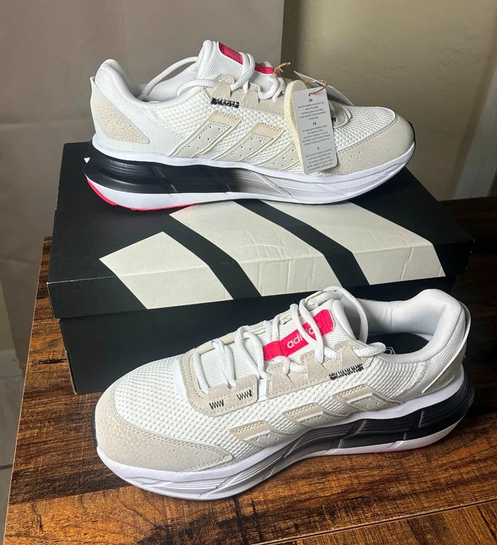 adidas Men's Astrastar Sneakers Size 8.5 US – Casual Athletic Shoes