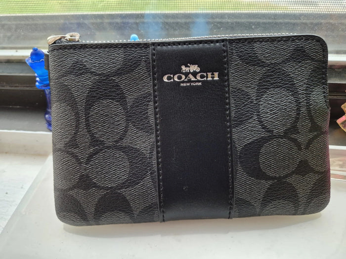 Coach New York Black Leather Wristlet – Small Zip Top Purse Handbag