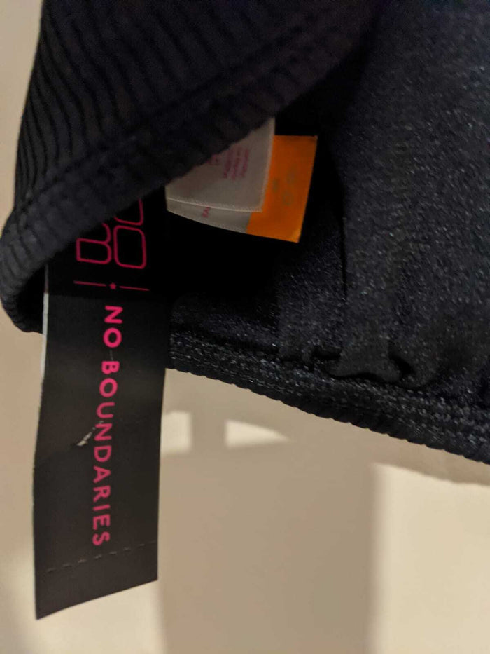No Boundaries Fashion Top Black / Green (7/9)