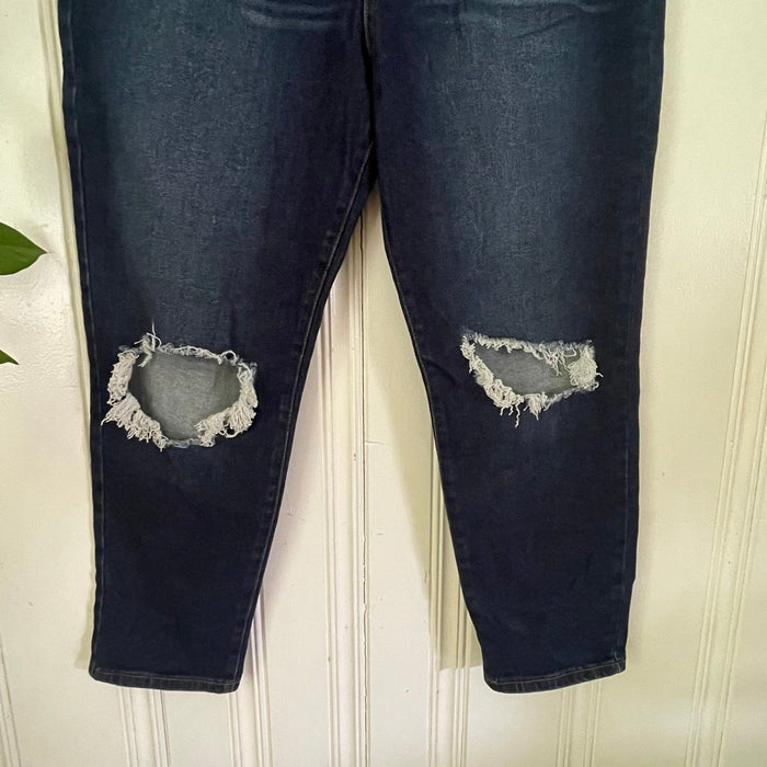 No Boundaries Women’s Blue High Rise Destructed Mom Jeans