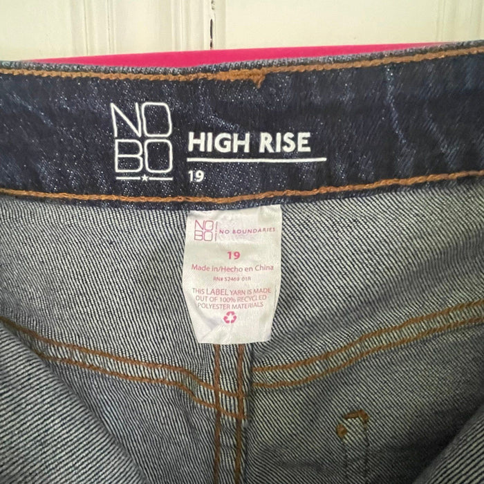 No Boundaries Women’s Blue High Rise Destructed Mom Jeans
