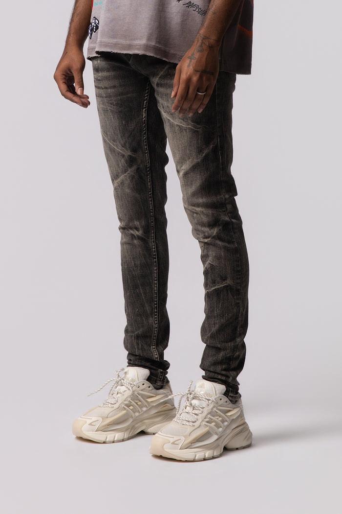 RAVAGE Jean