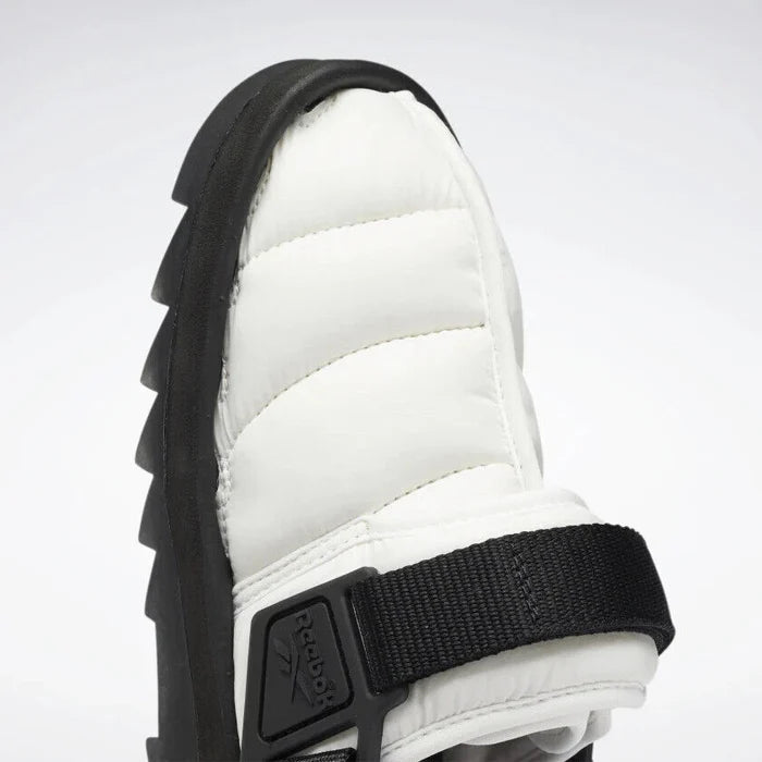 Reebok Beatnik Primaloft Sizes 9-11 White Brand New GW8328 - image 5