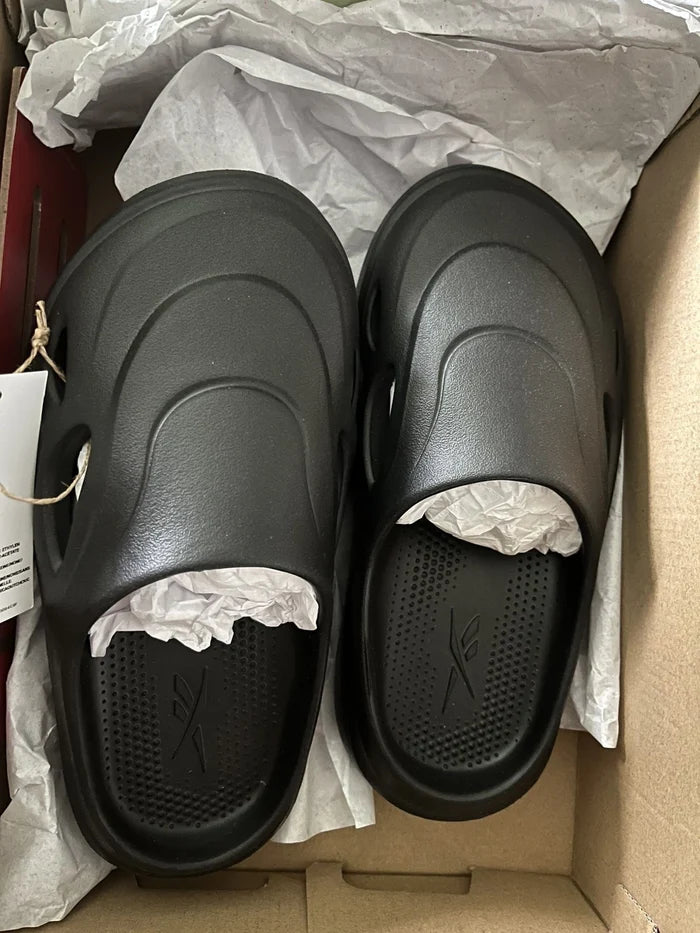 Reebok DMX Recovery Mule Youth Slides Black Size 5 (Basketball) - image 3
