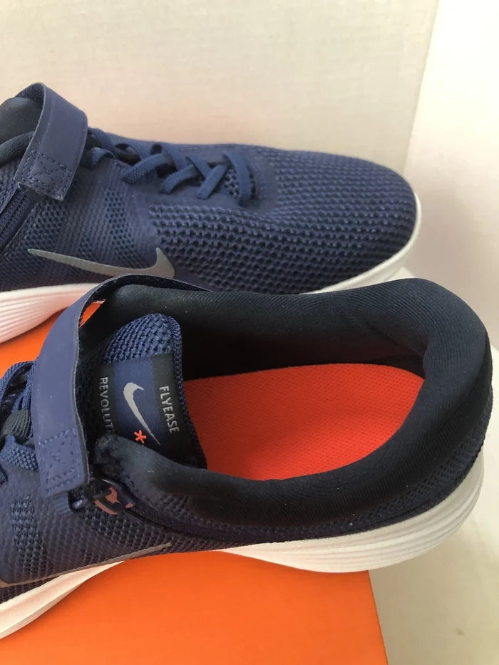 Nike Revolution 4 Men's Running Shoes Navy White – Size 12.5 US