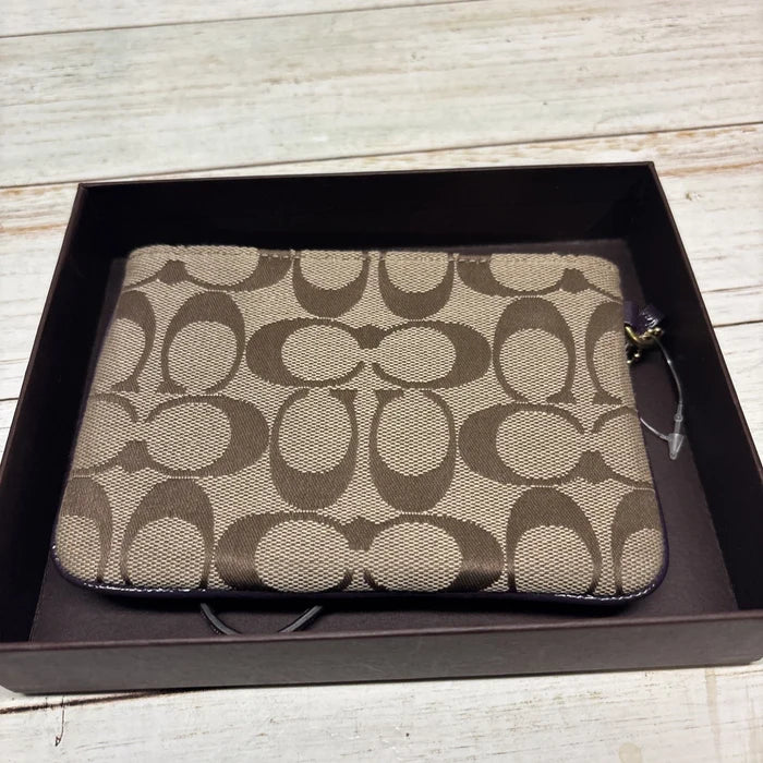 Coach Signature Canvas Wristlet Pouch Purple Khaki – Women's Mini Clutch Handbag