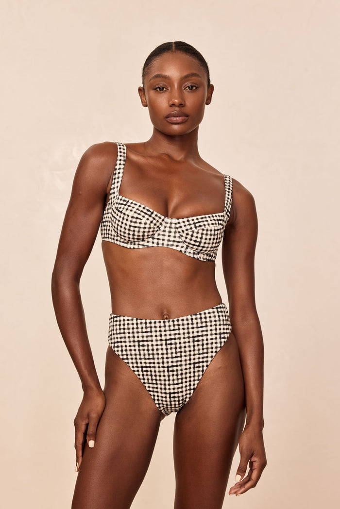Front view of Sorrento Top in Black Gingham, underwire balconette with wide straps, paired high‑waist bottoms