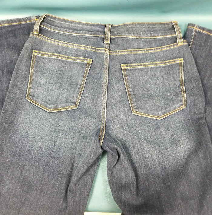 ST John's Bay Ladies Short Straight Leg Stretch Blue Jeans