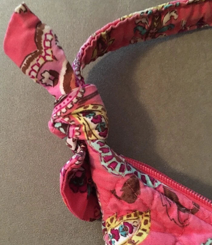 Vera Bradley Zipper Handbag Purse – Call Me Coral Pink Paisley Design, EUC