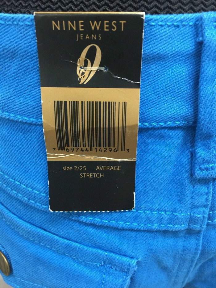 Women's Nine West Bleecker Bermuda Jeans, Corn Flower Blue, , 25W