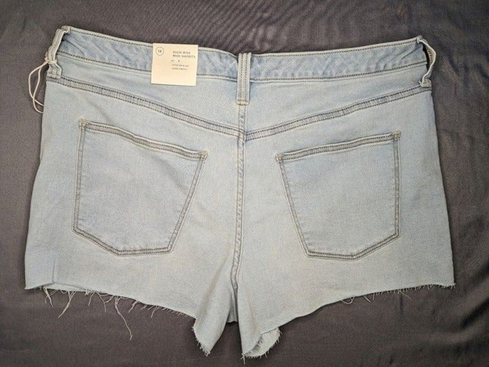 Women's Universal Thread High Rise Midi Jean Shorts Light Blue 6